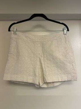 Banana Republic - Side-zip Eyelet Cotton Shorts - white - size 6
